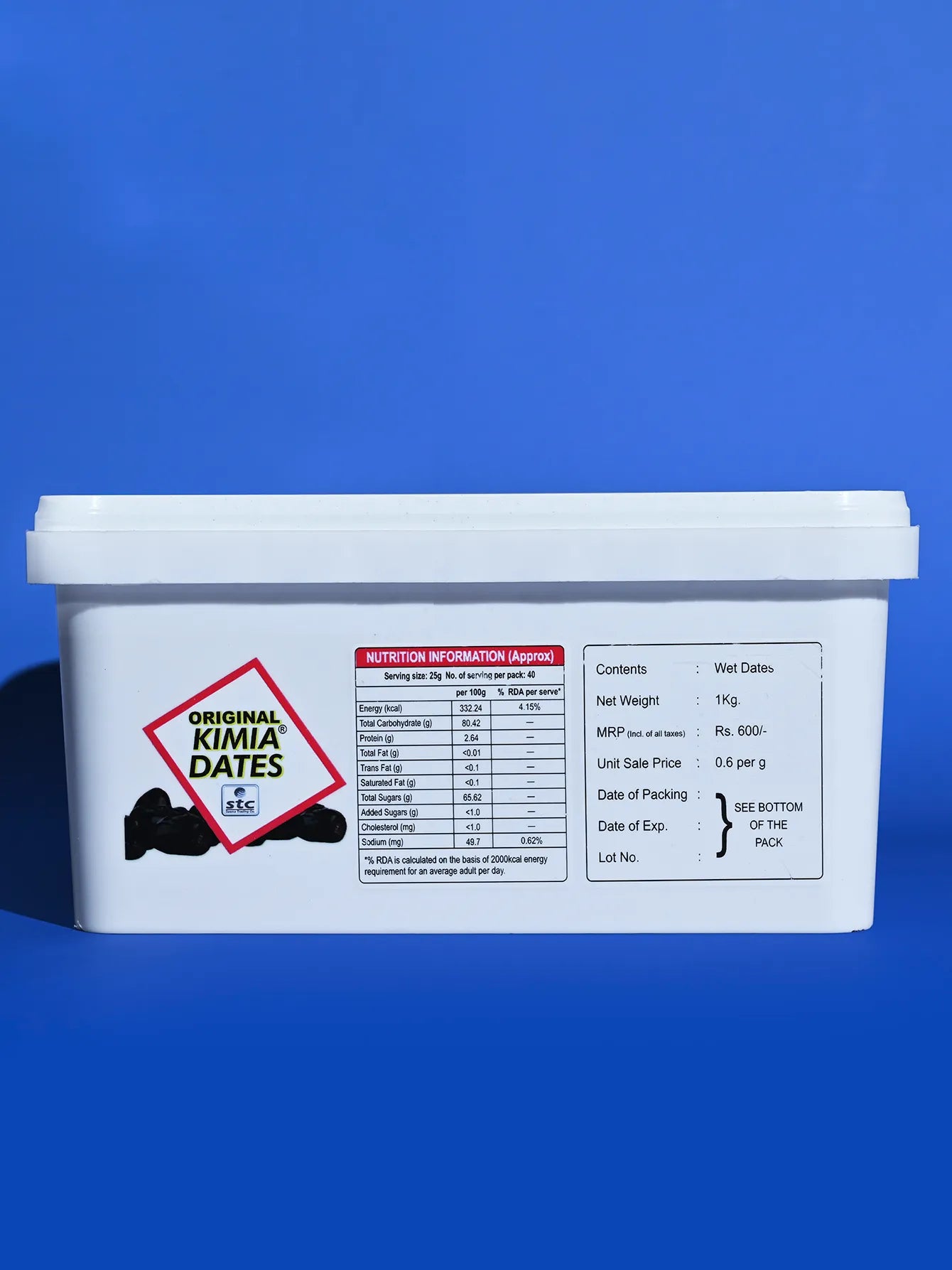 Kimia Dates Original Mazafati Dates -1kg | Juicy & Delicious Khajoor, Khajur | Healthy Snacks | Rich in Fibre | Perfect for Snacking (Plastic Box)